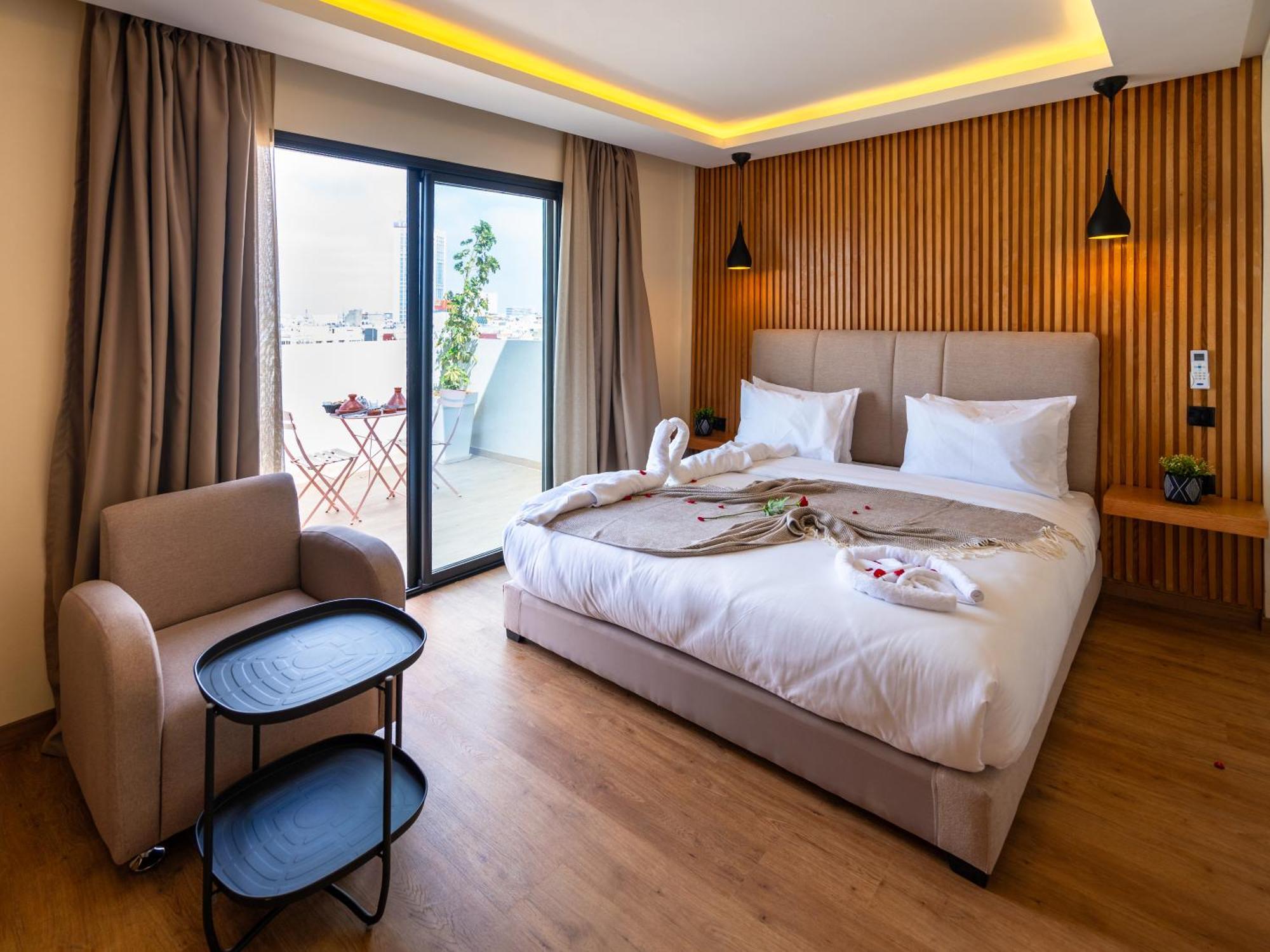 Unico Maarif Hotel