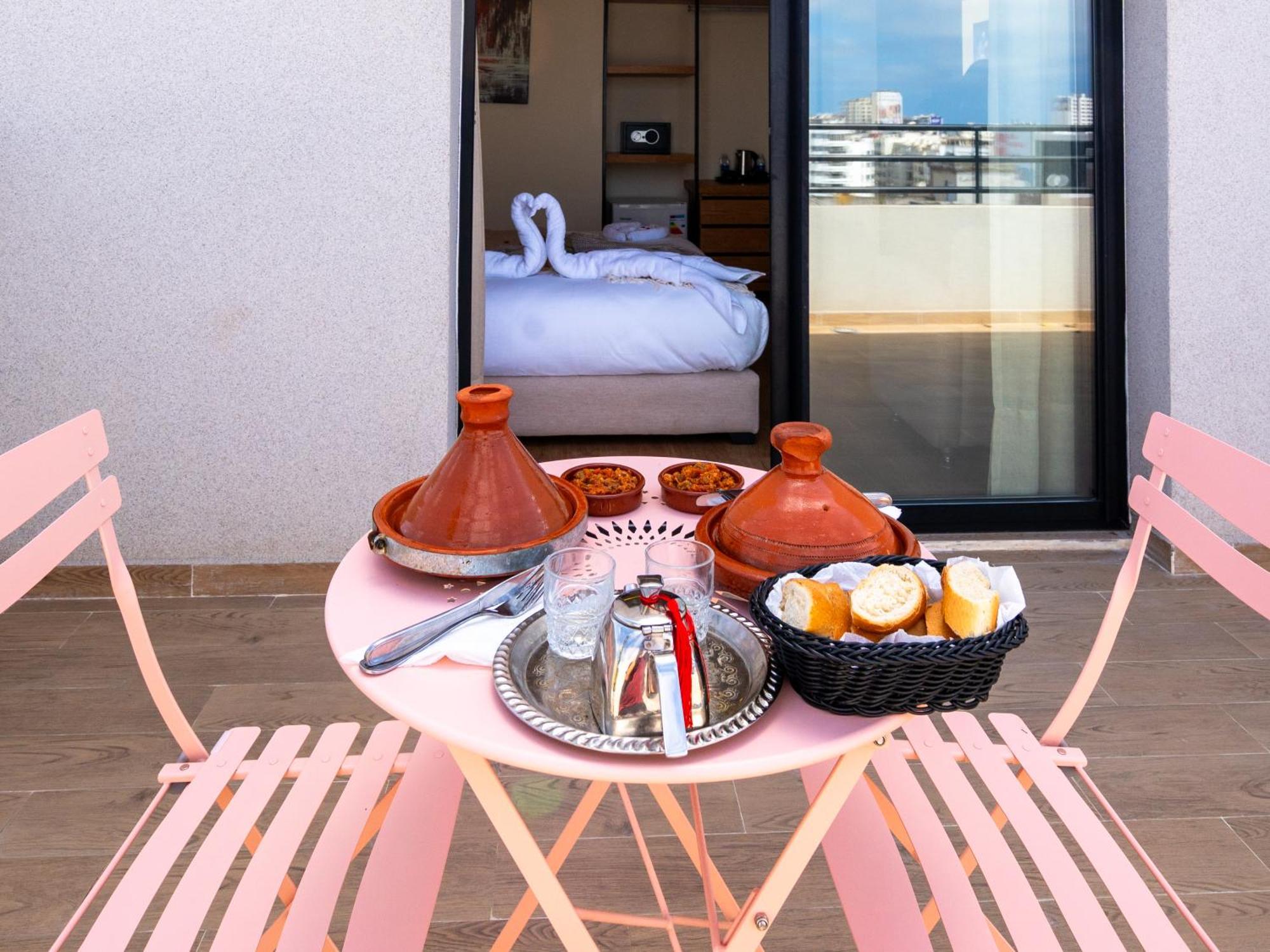 Hotel Unico Maarif 3*
